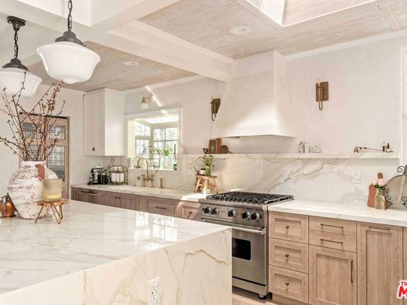 3339 Bennett Drive, Los Angeles CA 90068