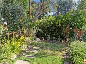 3339 Bennett Drive, Los Angeles CA 90068