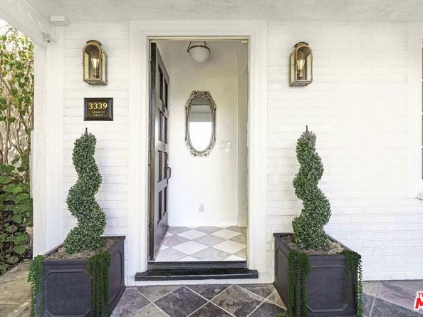3339 Bennett Drive, Los Angeles CA 90068