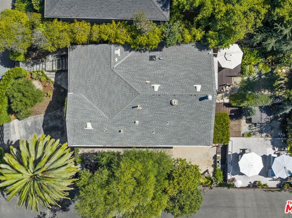 3339 Bennett Drive, Los Angeles CA 90068