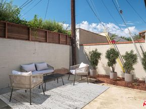 4215 S Norton Avenue, Los Angeles CA 90008
