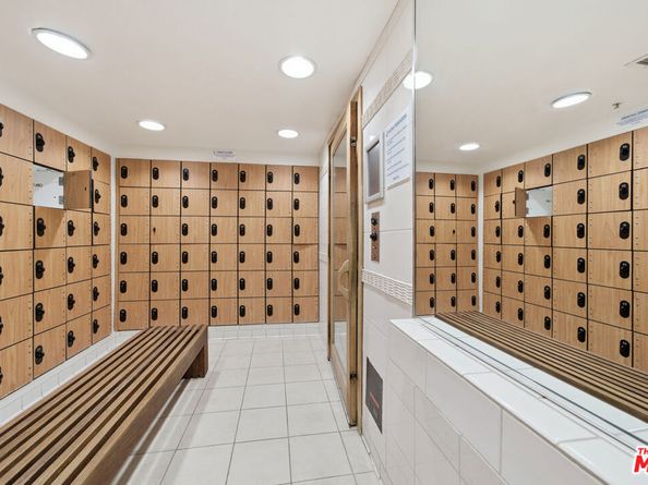 13700 Marina Pointe Drive 318, Marina Del Rey CA 90292