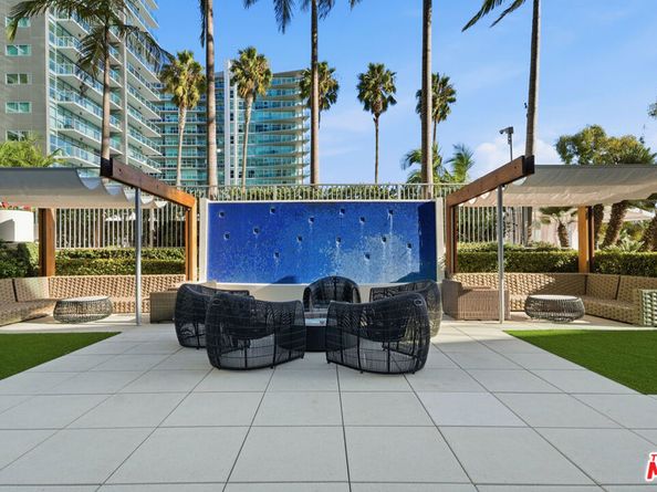 13700 Marina Pointe Drive 318, Marina Del Rey CA 90292