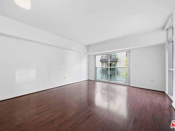 13700 Marina Pointe Drive 318, Marina Del Rey CA 90292