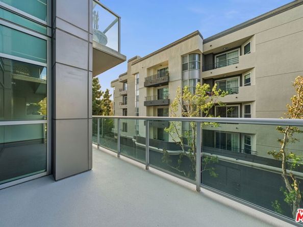 13700 Marina Pointe Drive 318, Marina Del Rey CA 90292