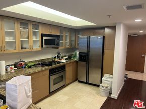 13700 Marina Pointe Drive 318, Marina Del Rey CA 90292