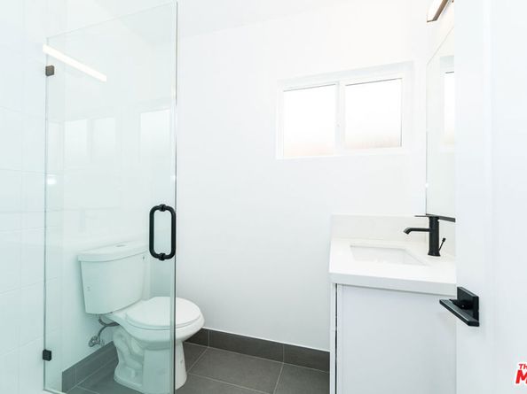 7020 Schroll Street, Lakewood CA 90713