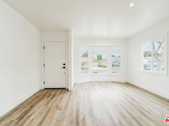 7020 Schroll Street, Lakewood CA 90713