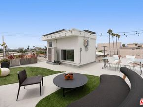 1244 14th Street E, Santa Monica CA 90404