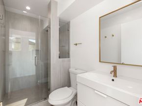 1244 14th Street E, Santa Monica CA 90404