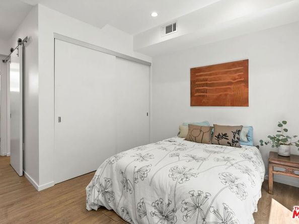 1244 14th Street E, Santa Monica CA 90404