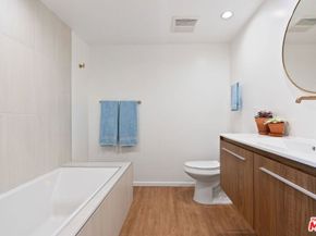 1244 14th Street E, Santa Monica CA 90404
