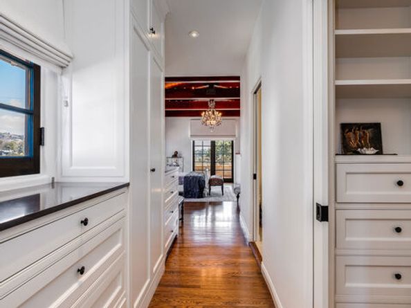 1046 Chautauqua Boulevard, Pacific Palisades CA 90272