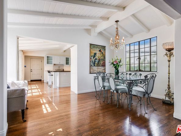 1046 Chautauqua Boulevard, Pacific Palisades CA 90272