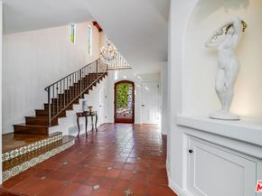 1046 Chautauqua Boulevard, Pacific Palisades CA 90272