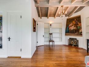 1046 Chautauqua Boulevard, Pacific Palisades CA 90272