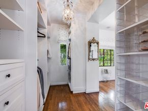 1046 Chautauqua Boulevard, Pacific Palisades CA 90272