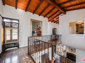 1046 Chautauqua Boulevard, Pacific Palisades CA 90272