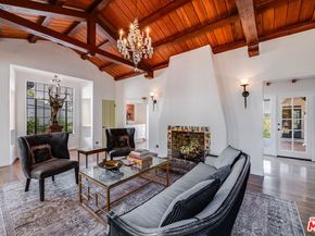 1046 Chautauqua Boulevard, Pacific Palisades CA 90272