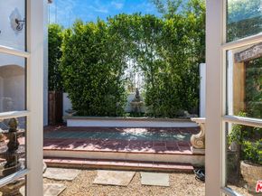 1046 Chautauqua Boulevard, Pacific Palisades CA 90272