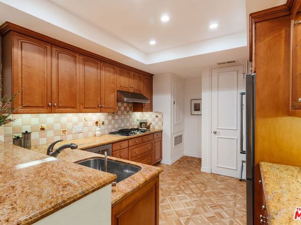 2227 Century Hill, Los Angeles CA 90067