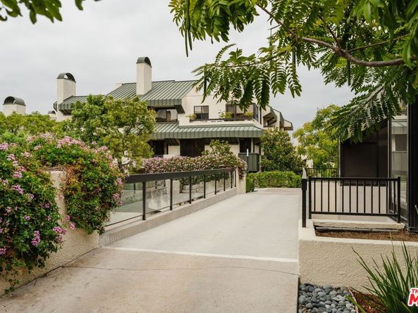 2227 Century Hill, Los Angeles CA 90067