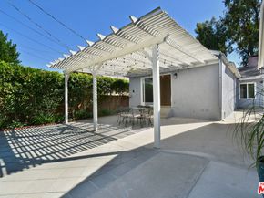 22025 De La Osa Street, Woodland Hills CA 91364