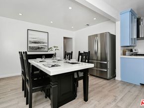22025 De La Osa Street, Woodland Hills CA 91364