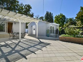 22025 De La Osa Street, Woodland Hills CA 91364