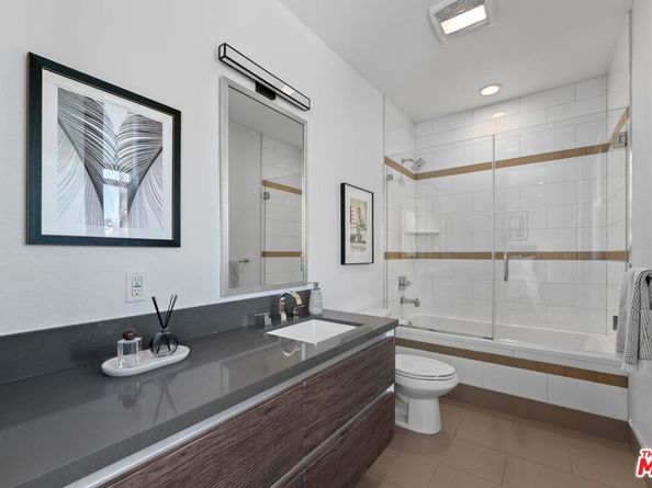 6737 W Hepburn Way, Los Angeles CA 90038