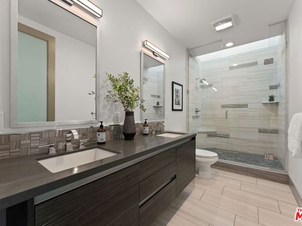 6737 W Hepburn Way, Los Angeles CA 90038
