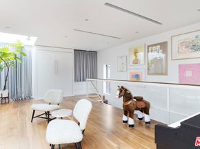 1201 CABRILLO Avenue, Venice CA 90291