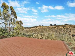 2340 Jupiter Drive, Los Angeles CA 90046