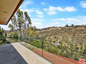 2340 Jupiter Drive, Los Angeles CA 90046