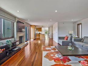 2340 Jupiter Drive, Los Angeles CA 90046