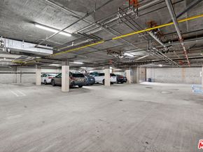 2480 S Centinela Avenue 302, Los Angeles CA 90064