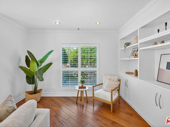 2480 S Centinela Avenue 302, Los Angeles CA 90064