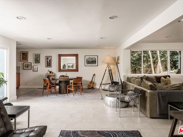 11372 Brill Drive, Studio City CA 91604