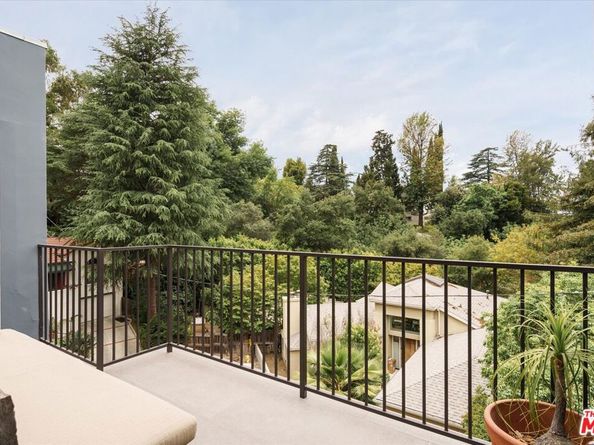 11372 Brill Drive, Studio City CA 91604