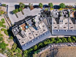 22065 Pacific Coast Highway 7, Malibu CA 90265