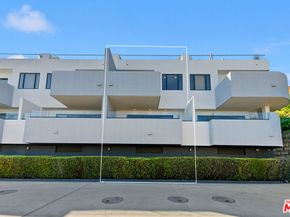 22065 Pacific Coast Highway 7, Malibu CA 90265