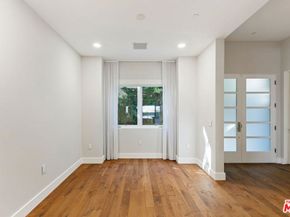 22065 Pacific Coast Highway 7, Malibu CA 90265