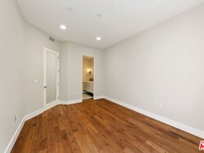 22065 Pacific Coast Highway 7, Malibu CA 90265