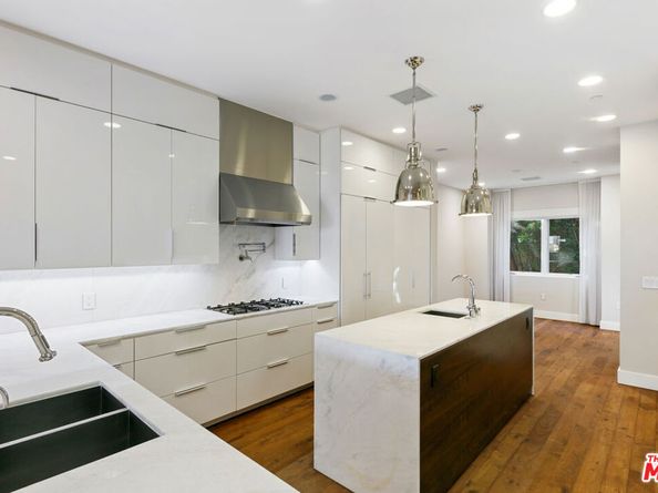 22065 Pacific Coast Highway 7, Malibu CA 90265