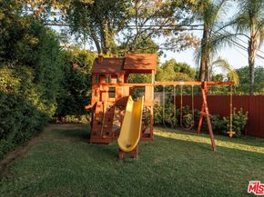 336 N Bradoaks Avenue, Monrovia CA 91016