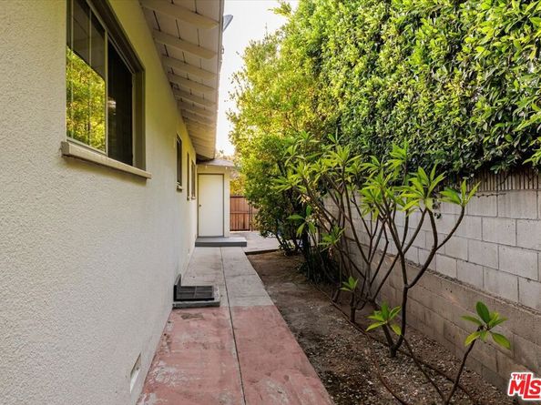 336 N Bradoaks Avenue, Monrovia CA 91016