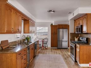 336 N Bradoaks Avenue, Monrovia CA 91016