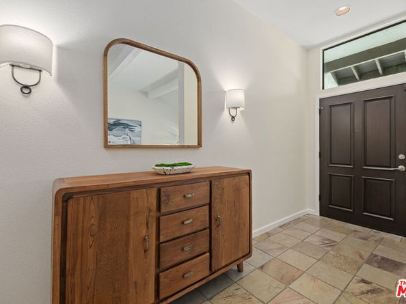 1553 Michael Lane, Pacific Palisades CA 90272