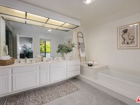 1553 Michael Lane, Pacific Palisades CA 90272