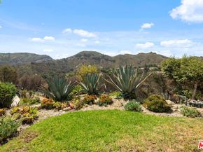 1553 Michael Lane, Pacific Palisades CA 90272